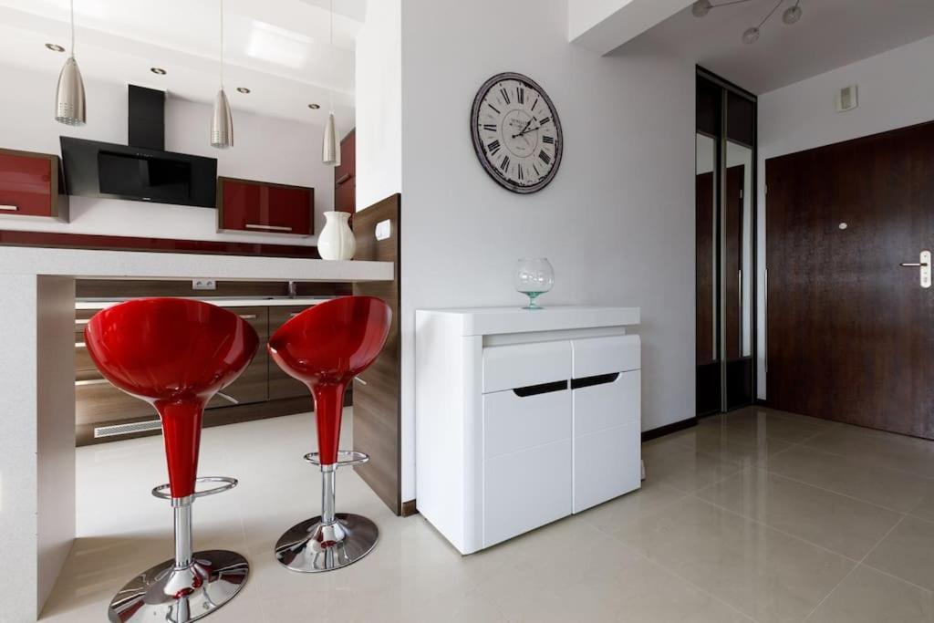 сlose-urban Chic - Great Location - 2 Bedrooms& Legnicka * Wroclaw